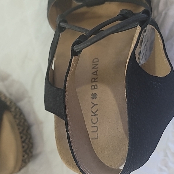Lucky Brand Women's Wedge Sandals Size 7 - Picture 9 of 13
